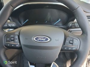 Ford Focus NEW 1.0T EcoBoost Hybrid 125PS Titanium - Image 4