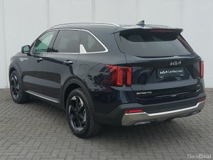 Kia Sorento Sorento 1.6 PHEV SEM Order Now For Jan - Image 3