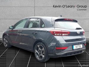 Hyundai i30 Petrol Deluxe NLine - Image 3