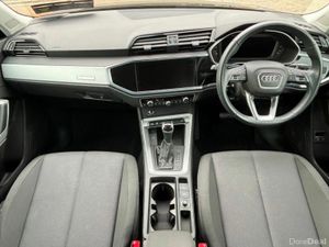 Audi Q3 TECHNIK 45 TFSI E AUTO PHEV - Image 2