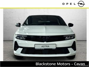 Opel Astra GS 1.2 Turbo 130PS 6 Speed - Image 2