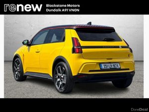 Renault 5 EV52 150hp Techno - Image 3