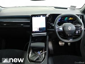 Renault Rafale E-TECH Hybrid 200 Auto esprit Alpin - Image 2