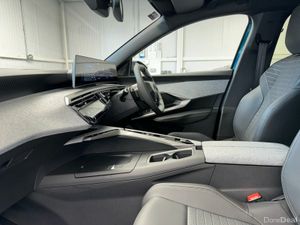Peugeot 3008 HYBRID ALLURE *€500 DUNNES VOUCHER* € - Image 4