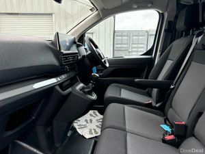 Peugeot Expert 1.5HDI 120BHP PRO *5YR WARRANTY* €1 - Image 2