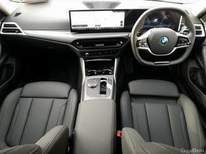 BMW i4 eDrive35 Sport - Image 4