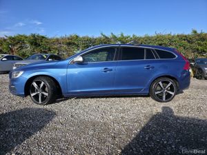 2016 Volvo V60 D4 R-Design | 2.0 Diesel - Image 2