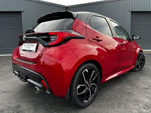 Toyota Yaris 221’ 1.5 Hybrid GR Premier LOW KMs - Image 4