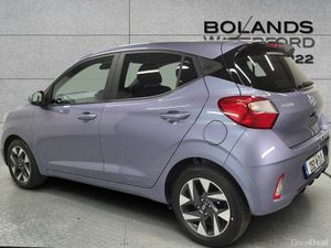 Hyundai i10 Deluxe plus Finance From €96 per week - Image 3