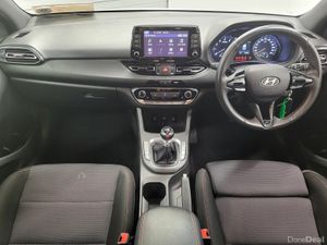 Hyundai i30 Petrol Deluxe NLine Finance from €91 p - Image 4
