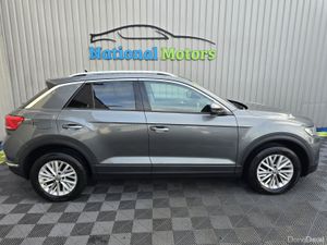 2019 Volkswagen T-Roc 1.6 TDI Design - Image 2