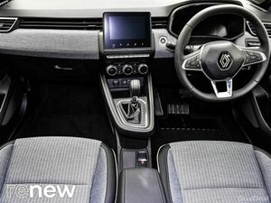 Renault Clio Techno E-Tech Full Hybrid AUTO 145 - Image 2