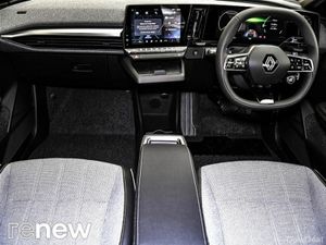 Renault Megane E-Tech Techno EV60, 2 Tone - Image 3