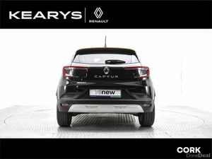 Renault Captur Iconic dCi 95 Manual  MY19 - Image 2