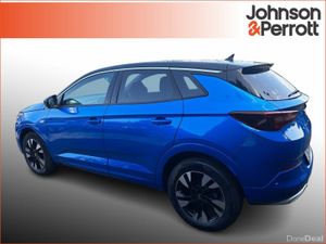 Opel Grandland ELEGANCE-1.2 130BHP - Image 4