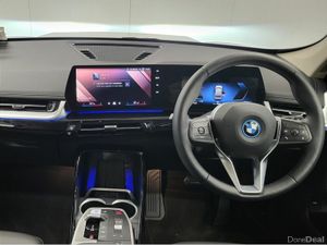 BMW iX1 eDrive20 xLine - Image 4