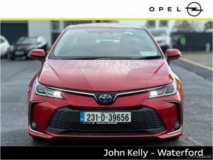 Toyota Corolla 1.8 Hybrid Luna Saloon - Image 2