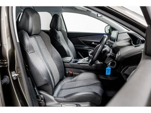 Peugeot 3008 Allure 1.5 Diesel 130HP - Image 3
