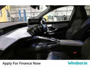 Peugeot 3008 1.2 MHEV PureTech 136bhp eDCS6 Allure - Image 3