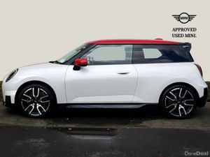 Mini Cooper E Sport Level 2 - Image 4