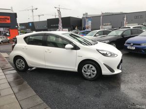 2020  TOYOTA AQUA AUTO - Image 4