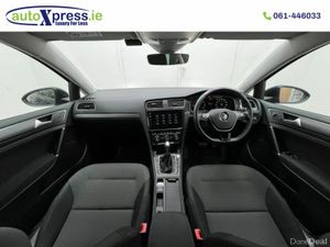 Volkswagen Golf 1.2 TSI Automatic, Reversing camer - Image 4