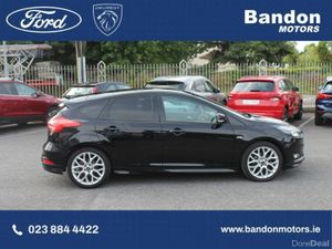 Ford Focus Focus St-Line  ST-Line Navigation  T Ec - Image 4