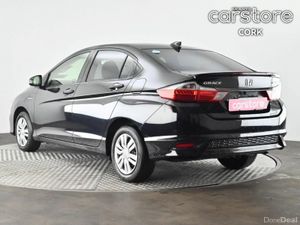 Honda Grace 1.5 Hybrid Auto - Image 4