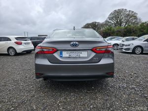 🏷️ 2022 Toyota Camry HV X | 2.4L Hybrid Petrol - Image 4