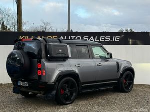 Land Rover Defender X-Dynamic 2.0PHEV (Huge Spec) - Image 4