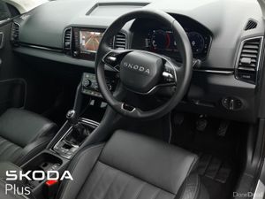 Skoda Karoq **SELECTION PLUS MODEL** 2.0TDI 115HP - Image 4