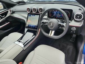 Mercedes-Benz C-Class C200d AMG LINE PLUS AUTO *(N - Image 2