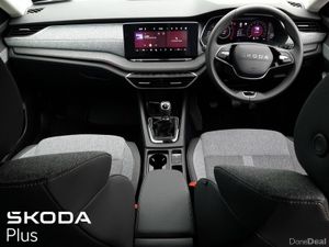 Skoda Octavia **PETROL COMBI**TOP SPEC - SELCTION - Image 2