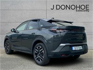 Peugeot 3008 1.2 MHEV GT-LINE 136bhp **HIGH SPEC** - Image 3