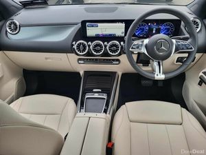 Mercedes-Benz EQA EQA250+ PROGRESSIVE AUTO - Image 4