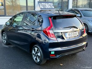 2018 Honda FIT 1.5 Hybrid automatic,Leather Specs - Image 4