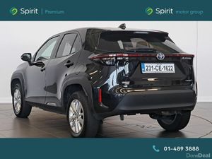 Toyota Yaris Cross Luna Hybrid 1.5*Call John 086 1 - Image 3