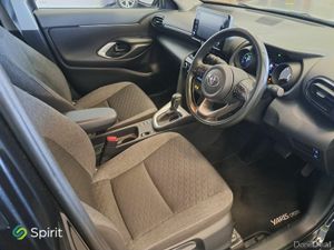 Toyota Yaris Cross Luna Hybrid 1.5*Call John 086 1 - Image 4