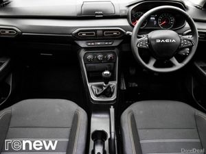 Dacia Sandero Stepway TCe 90 STEPWAY Essential - Image 3