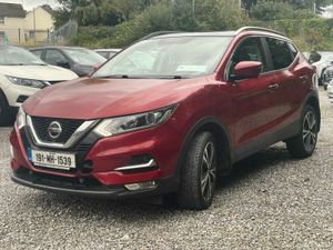 Nissan Qashqai 1.5 DSL SV PREMIUM AUTO *HUGE SALE* - Image 3