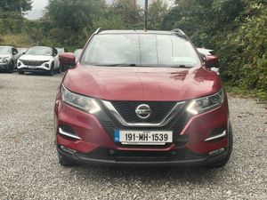 Nissan Qashqai 1.5 DSL SV PREMIUM AUTO *HUGE SALE* - Image 2