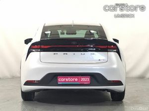 Toyota Prius 1.8 SELF CHARGING HYBRID *LOW MILEAGE - Image 4