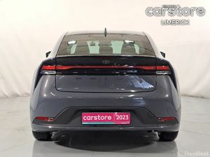 Toyota Prius 1.8 SELF CHARGING HYBRID *LOW MILEAGE - Image 4