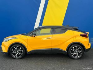 Toyota C-HR 1.8 HYBRID // HALF LEATHER HEATED SEAT - Image 3
