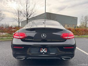 Mercedes-Benz C-Class C220d COUPE AMG SHADOW LINE - Image 4