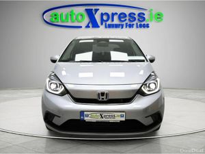 Honda Fit 1.5 E:HEV BASIC Automatic, Reversing cam - Image 3
