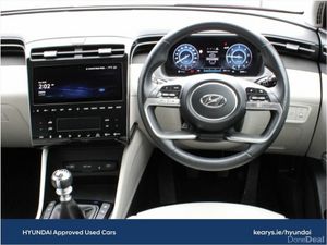 Hyundai Tucson 2WD Executive Plus - Image 4