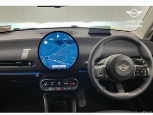 Mini Cooper Cooper E - Image 4