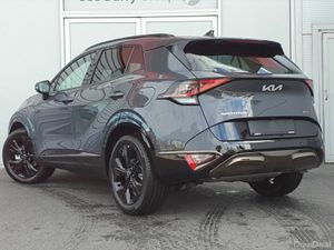 Kia Sportage Plug-in Hybrid was €50,945 now €45850 - Image 3