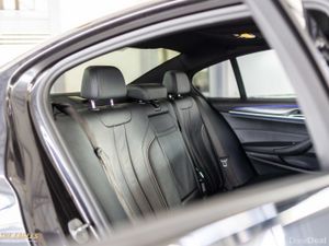 BMW 5-Series D G30 M SPORT ** Sunroof Model** - Image 4